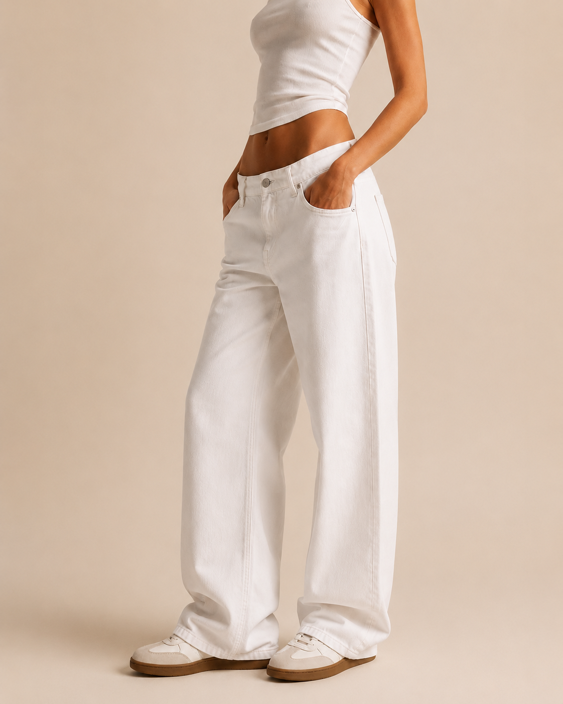 Low-Rise Wide Leg Jeans